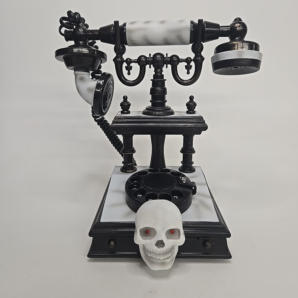 Gemmy Halloween Lighted Spooky Talking Telephone Rotary Phone Skull Prop Working